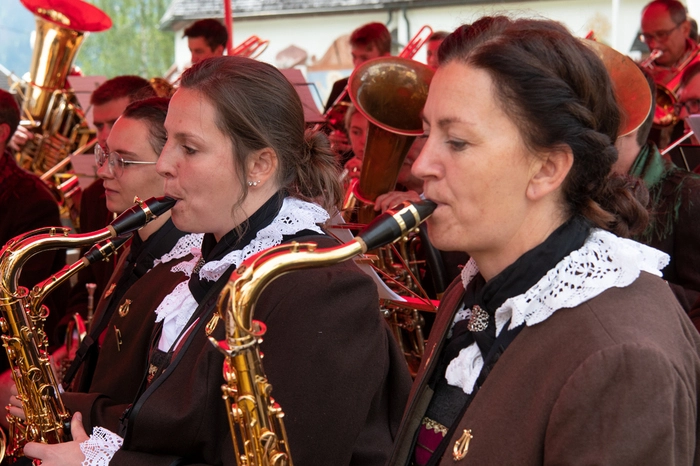 Frischer Brotduft und ein umfangreiches musikalisches Programm mit der Musikkapelle Matrei unter Kapellmeister Marco Rainer und Obmann Lukas Resinger, der Trachtenkapelle Liesing unter Kapellmeister Gerhard Lexer und Obmann und Mitorganisator des Brotfestes Michael Egartner begeisterten am Sonntag die Besucher, ehe am Nachmittag die „Stürmisch Böhmischen“ aus Salzburg für beste Stimmung sorgten.