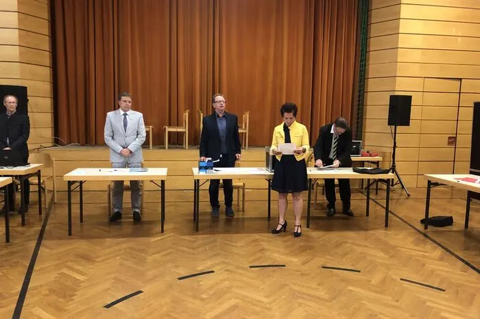 Klicken Sie sich durch die Bilder der Sitzung!