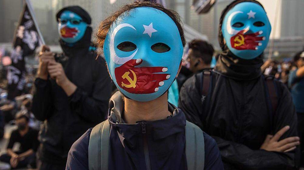 Die Verfolgung der Uiguren in China könnte für Modekonzerne nun Folgen haben