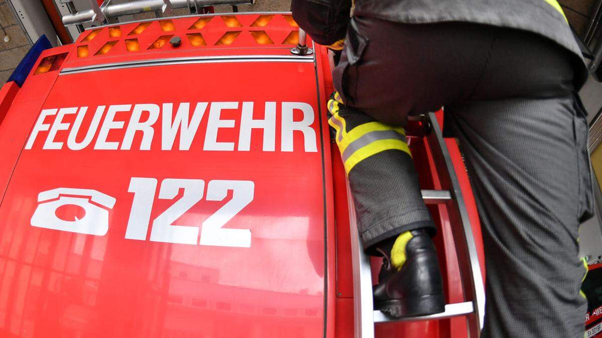 Die Feuerwehr konnte den Brand schließlich rasch löschen