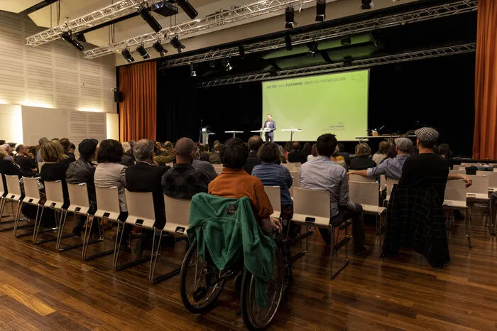 Knapp 200 Interessierte und Wirkende aus der Region fanden ihren Weg ins Zentrum in Feldbach.