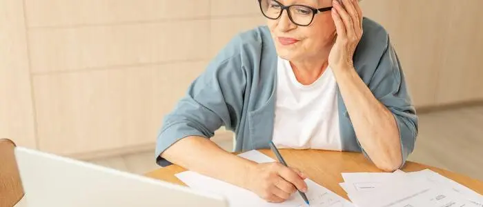 Bei den Prüfungen durch die Finanzbehörden fehlten Zeitaufzeichnungen für die Arbeiten außerhalb der Lehrverpflichtungen (Symbolfoto)