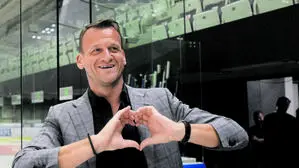 Herbert Jerich beim ersten 99ers-Training unter seiner Präsidentschaft