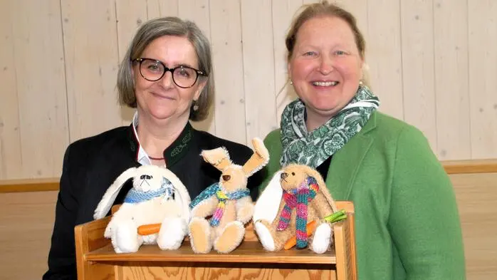 Wie heißt es so schön: Kleine Geschenke erhalten die Freundschaft. Doch passende Geschenke für Anlässe wie etwa Ostern zu finden, ist gar nicht so einfach. Die Besucherinnen und Besucher der Osterausstellung in der Hügellandhalle in St. Margarethen an der Raab wurden jedoch fündig. 