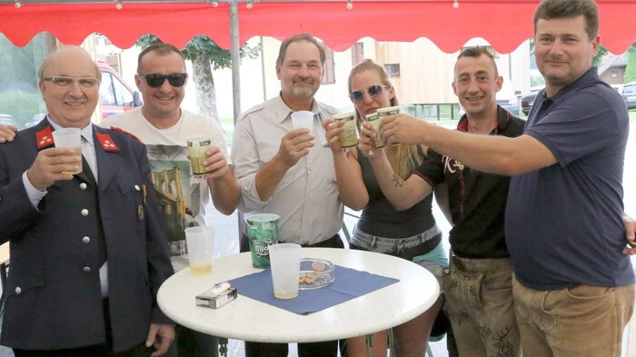 Das kleine Örtchen Obermühlbach hoch über der Bezirkshauptstadt St. Veit stand am Samstag im Mittelpunkt eines großen Feuerwehrfestes der FF Obermühlbach/Schaumboden.