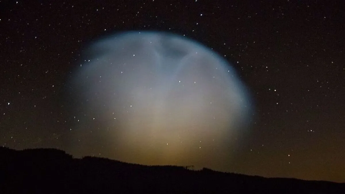 In Blickrichtung Osten sahen viele Frühaufsteher in Österreich ein spektakuläres Licht am Himmel