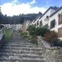 Die Urnengräber am Spittaler Stadtfriedhof sind nur mehr über steile Steigen oder Wege erreichbar