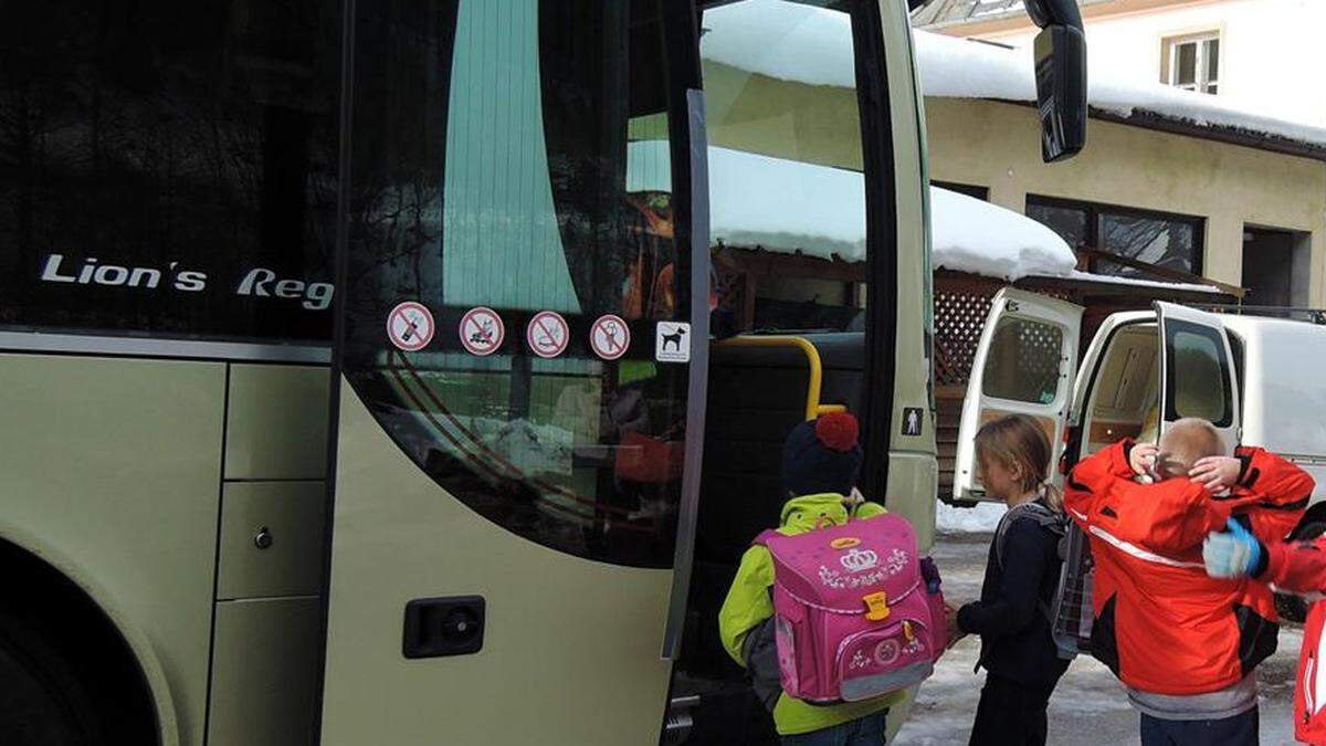 Der regionale öffentliche Verkehr durch das Rufbussystem Xeismobil ist auch 2024 in den Gemeinden Eisenerz, Radmer, Landl und Wildalpen gesichert (Sujetbild)