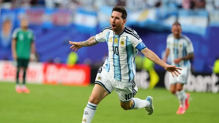 Lionel Messi erzielte einen Hattrick