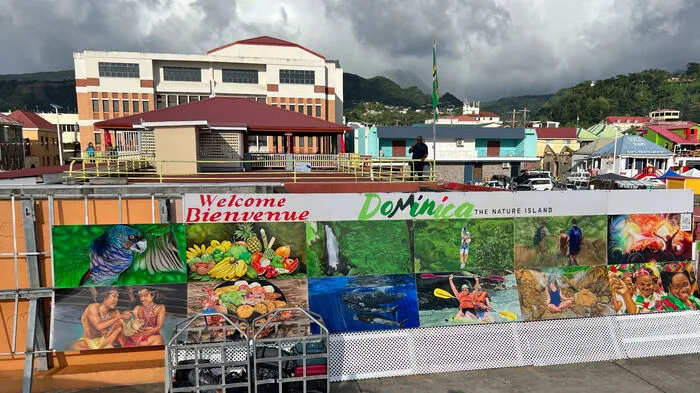 Begrüßung auf Dominica, wenn man mit dem Boot kommt.