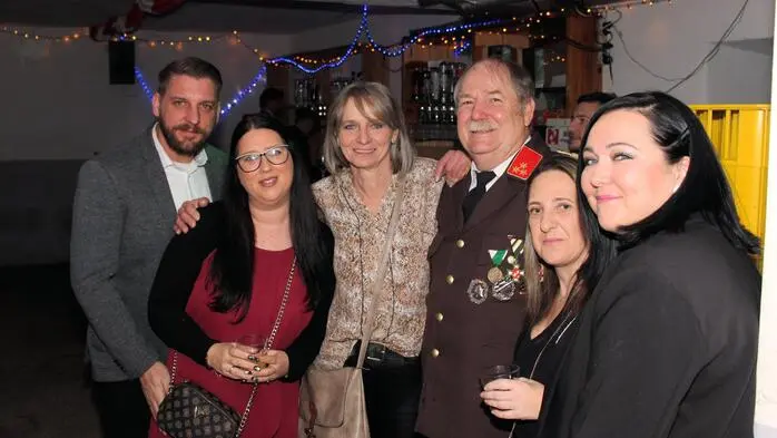 HBI Harald Sabetz und die Mitglieder der Freiwilligen Feuerwehr Edelschrott luden wieder zum traditionellen Ball in den Edelschrotter Hof ein.