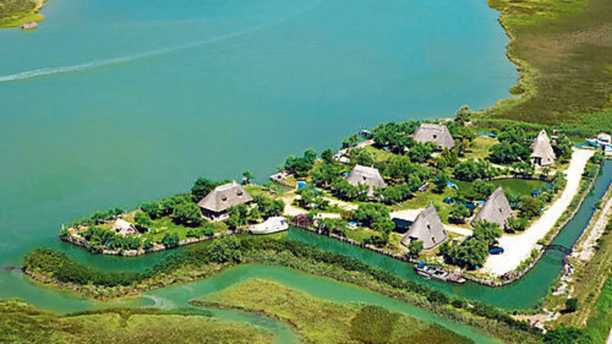 Atemberaubend schön: Die alten Fischerhäuschen "Casoni" in der Lagune 