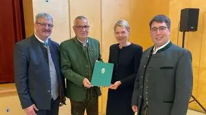 Angelobung-Konstituierung St. Margarethen bei Knittelfeld: GK Michael Puster, Bgm. Erwin Hinterdorfer, BH Nina Pölzl, Vzbgm. Manuel Peinhopf 