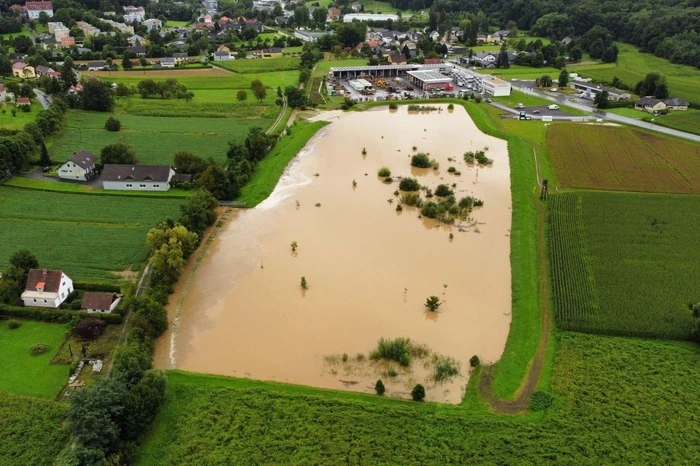 Drohnenaufnahme vom Auffangbecken in Bad Gleichenberg 