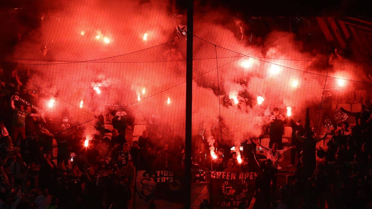 Fanausschreitungen in Athen