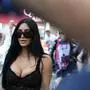 Kim Kardashian ist Ferrari-Gast in Monte Carlo - und brachte gleich Schwester Khloé mit