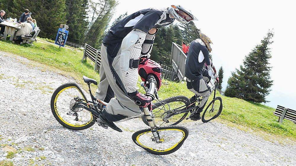 Mountainbiker am Schöckl (Sujet) 