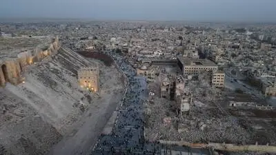 Aleppo und die Zitadelle, die die Altstadt dominiert