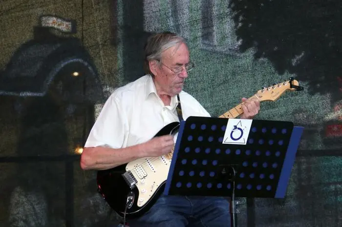 ... sowie das Aushängeschild und der Namensgeber für die Band, der ehemalige langjährige Bürgermeister von Voitsberg, Ernst Meixner, der nach diesem Konzert in die Musikpension ging.
