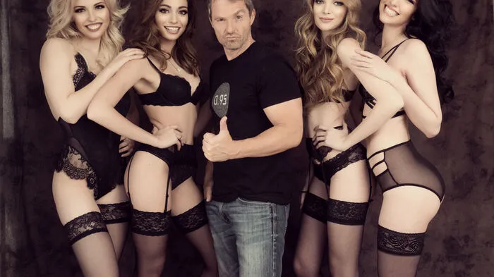 Ein Fotoshooting mit Manfred Baumann gehört zur jährlichen Missenakademie dazu wie der Laufsteg und das Medientraining ...