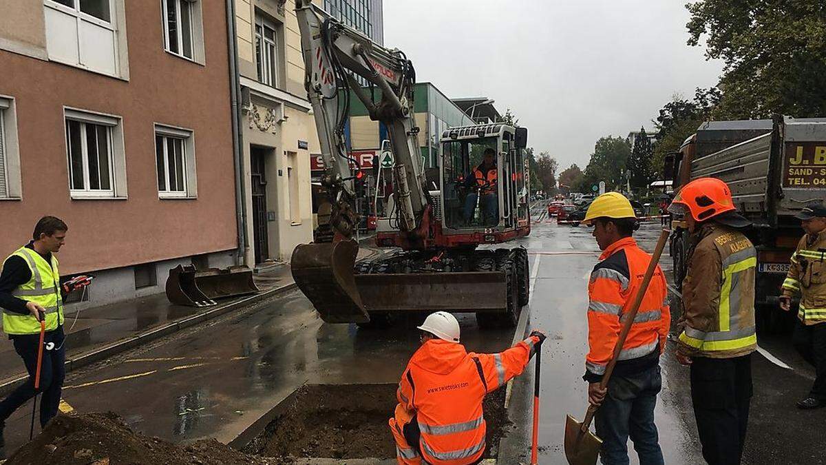 Die Leitung musste freigelegt werden