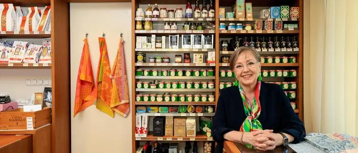  Renate Wurzer in ihrem Geschäft zumKochen