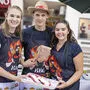 Die Grillmeister aus Villach: die Landjugend mit Katja Jonach, Kevin Ogris und Sophia Gasperschitz