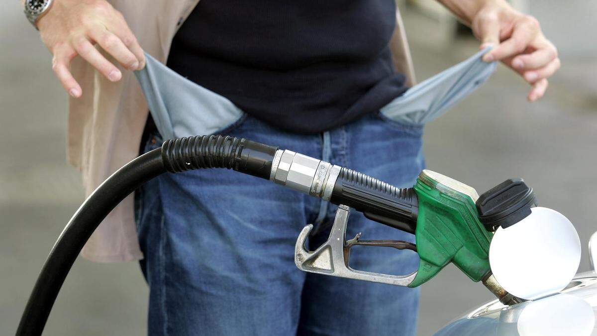 Die Treibstoffpreise steigen in Italien rasant an
