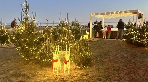 Die beliebte Strandbar Numero Uno in Grado wurde weihnachtlich geschmückt