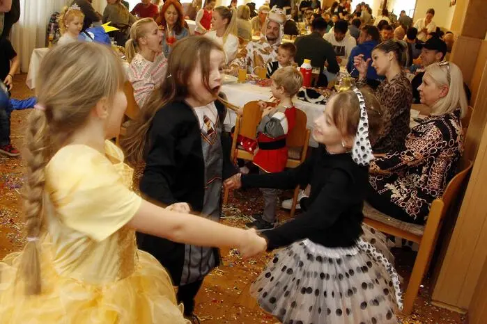 Die fantasievollen Kostüme waren vielfältig und zeigten die große Begeisterung der Kids. Um die gesamte Organisation und Durchführung kümmerte sich Gastwirt Ernst Janits mit seinem engagierten Team persönlich.