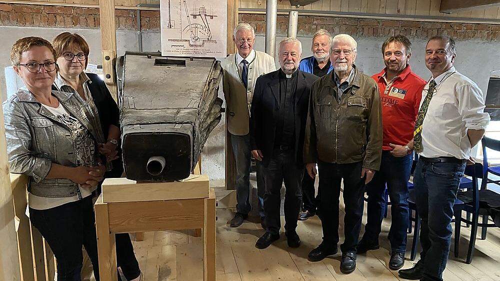 Malgorzata Koch-Basic, Edith Klapf, Gerhard Niederhofer, Pfarrer Anton Reinprecht (Wehrkirche St. Oswald), Hermann Buder, Herbert Krump, Franz Ritzinger und Fritz Schweiger 