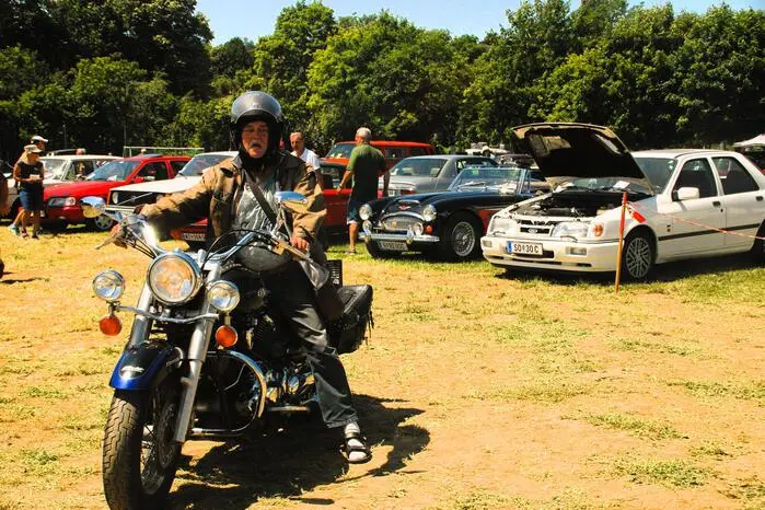 Die Oldtimer-Liebhaber haben auch heuer bei herrlichem Sommerwetter  ihre Schätze aus den Garagen geholt.