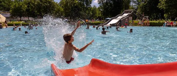 Freibad-Gepritschel: ein sympathisches Geräusch
