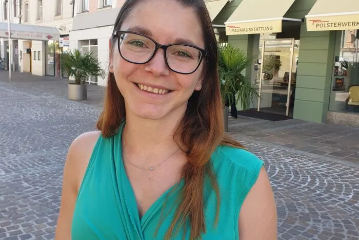Jasmin Britz (27) aus Liebenfels: "Die Absage ist sehr schade. Die Wiesn war immer ein Treffpunkt für Groß und Klein. Wenn es eine Ersatzveranstaltung geben würde, wie jene im letzten Jahr, wäre das zumindest ein kleiner Trost."