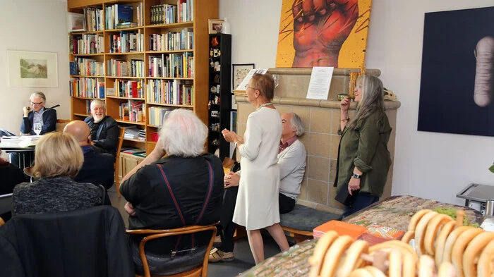 Zu ihrem zweiten Lesefest konnte Helga Plautz neben den Literaten auch zahlreiche Literaturfreunde in ihrem Haus in Gleisdorf begrüßen.
