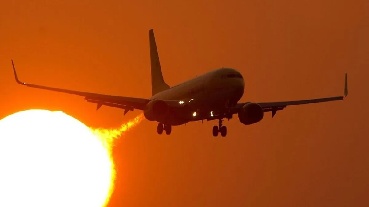 Der Abbau von 150 Stellen ist beim Ferienflieger TUIfly vom Tisch  