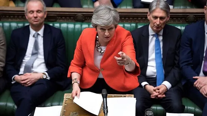 Theresa May im Unterhaus: gescheitert