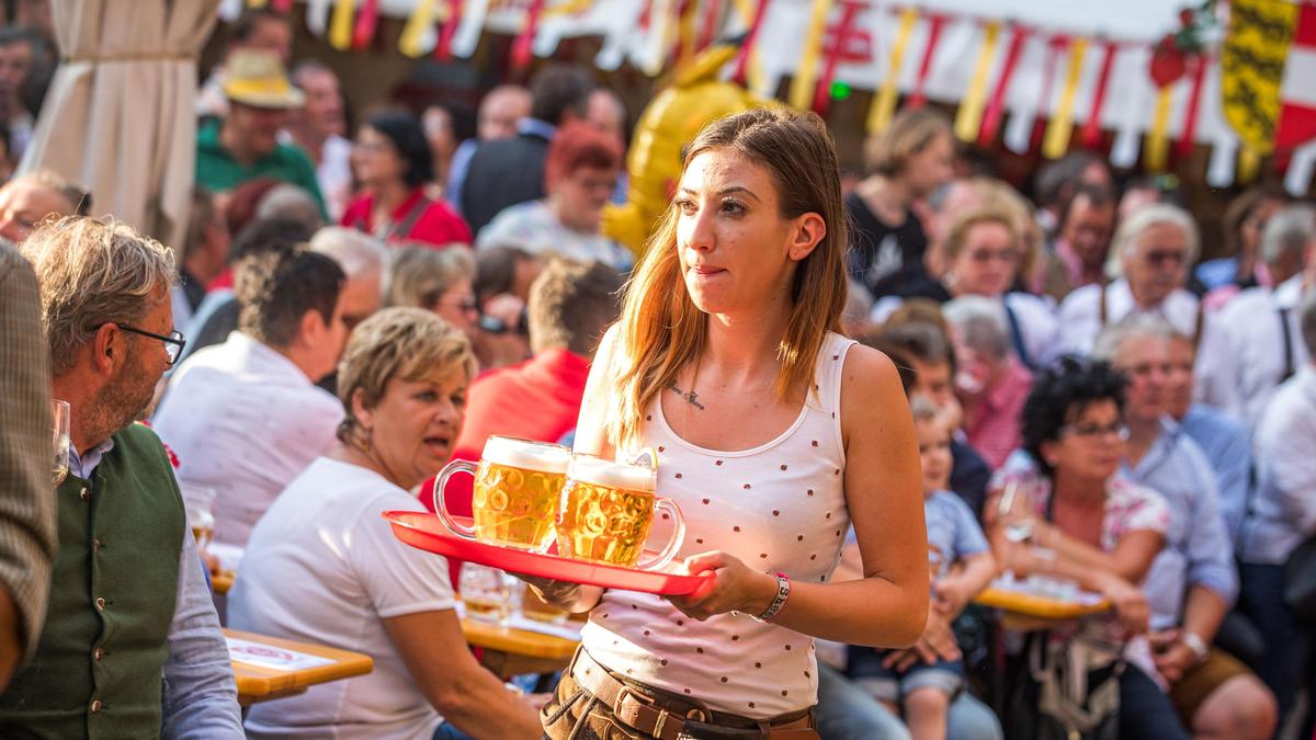 Getränke wie Bier sind für Wirte nicht nur bei Festivitäten wie dem Kirchtag „die Margarine am Brot“, sagen Gastro-Vertreter