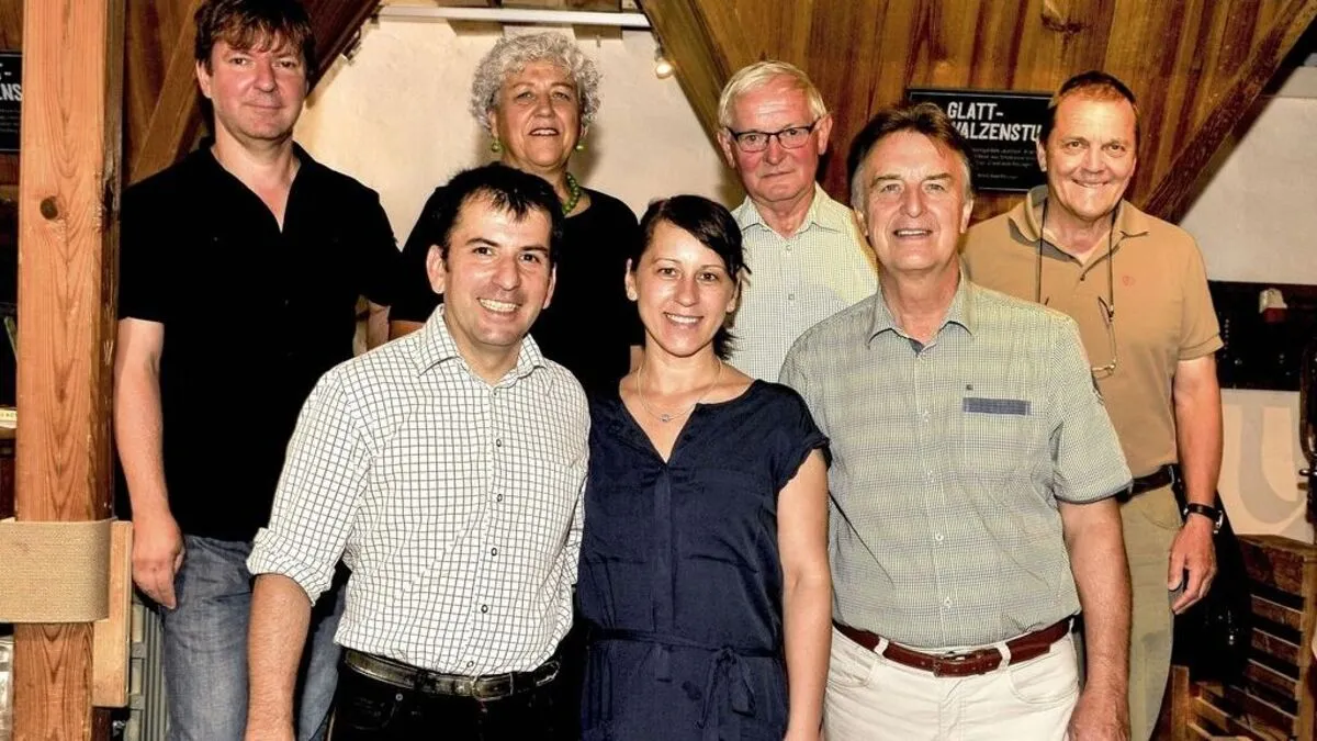 Wolfgang Berger, Roman Posch, Helga Bauer, Veronika Posch, Josef Singer, Wolfgang Böhmer, Hans Schaffler (v. l.)