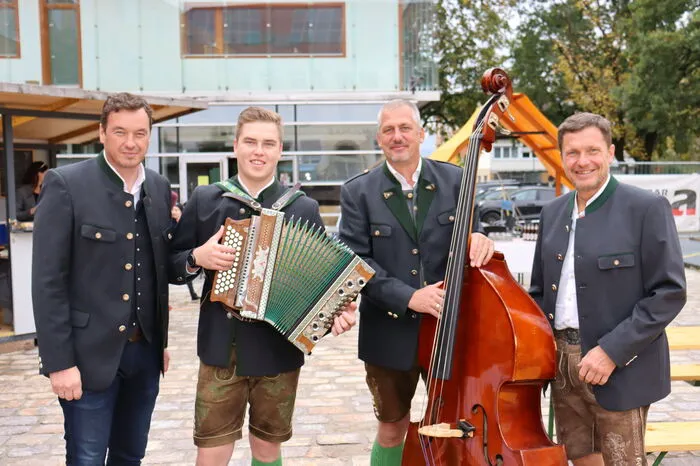 Für die musikalische Umrahmung sorgten die "Steirer Musi" gemeinsam mit "Fritz &amp; Peppi".
