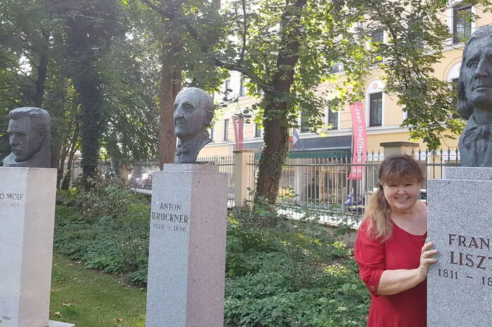 Der Park vor dem Palais Meran