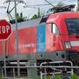 Die Züge der "Deutschen Bahn" stehen