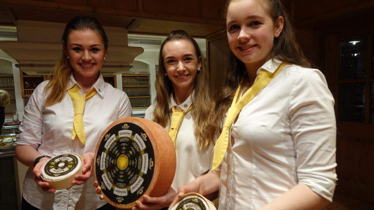 Denise Zöhrer, Carina Piber und Corina Vorraber (von links)