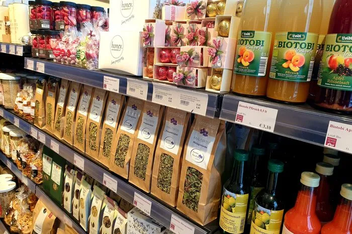 ... bieten sie ab sofort 1000 Produkte von 120 Produzenten.