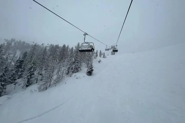 Hauser Kaibling Lifte: "Frau Holle schickt uns zu Saisonende nochmal eine Riesenportion Neuschnee!"