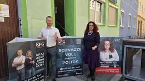 Michael Winter und Claudia Schönbacher mit den KFG-Plakaten für die Graz-Wahl 2026
