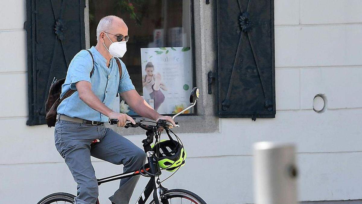 Die Maskenpflicht gilt abends zwischen 21 und 2 Uhr Früh