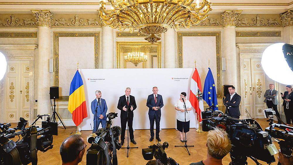 Rumänischer Innenminister Cătălin Predoiu und Innenminister Karner in Wien