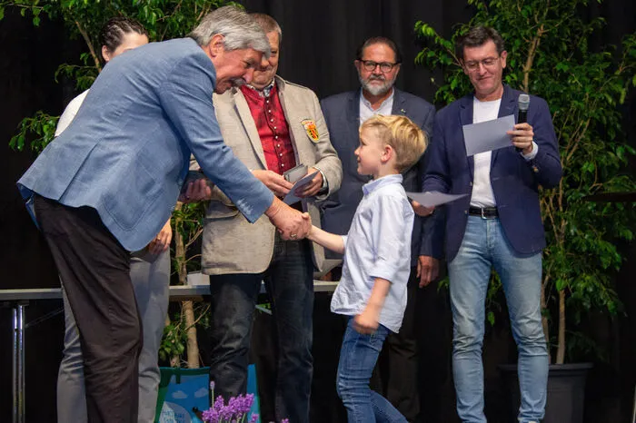 Kleine und große Sportasse wurden in der Blumenhalle geehrt.