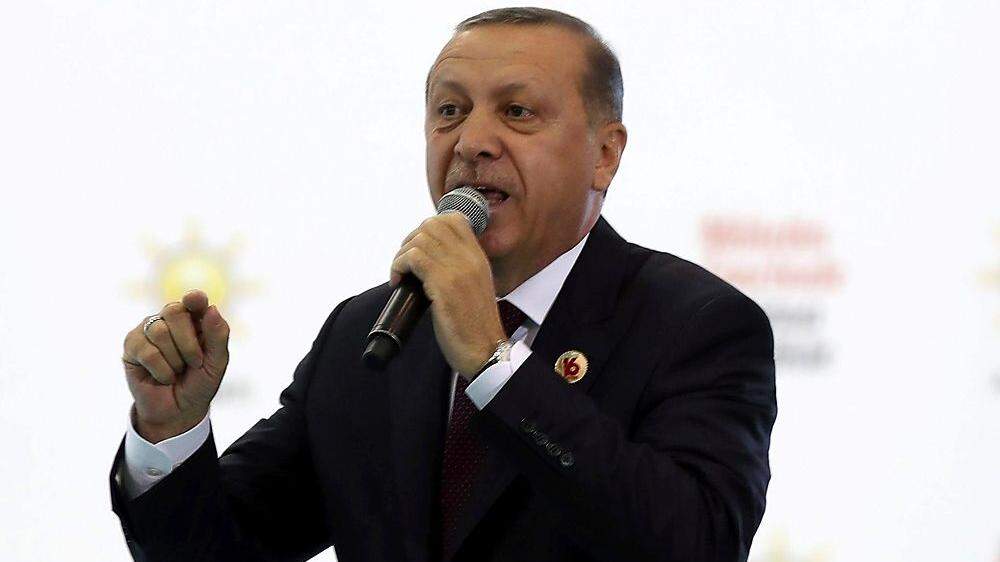 Erdogan sieht &quot;Frage der Ehre&quot;
